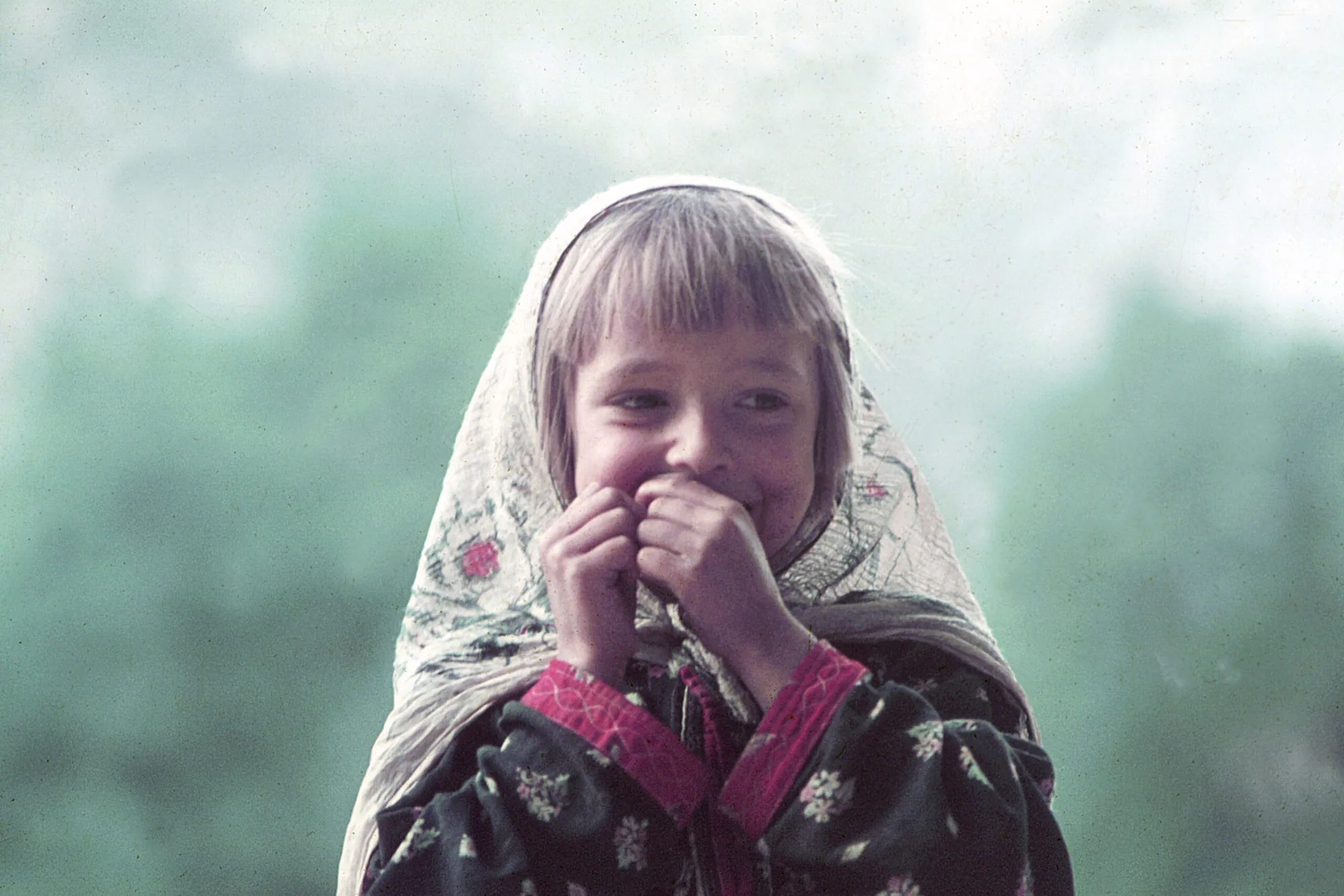 nuristani-girl-1971